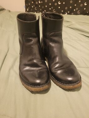 Unisex Roots Black Leather Zip Ankle Boots Sz8W/7M Bikercore Goth Rave Boho Chic